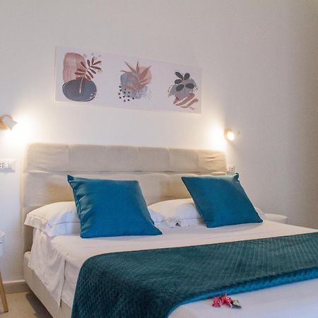 B&B Jolie Suite Villasimius Ngoại thất bức ảnh