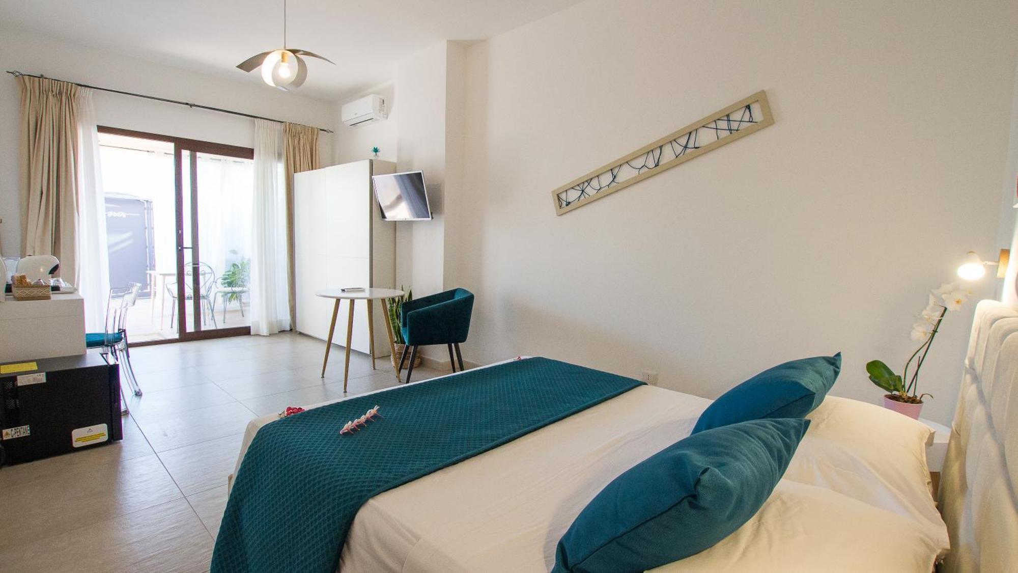 B&B Jolie Suite Villasimius Ngoại thất bức ảnh